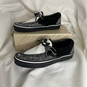 Vans – Disney – The Nightmare Before Christmas. – Jack Skellington.‎